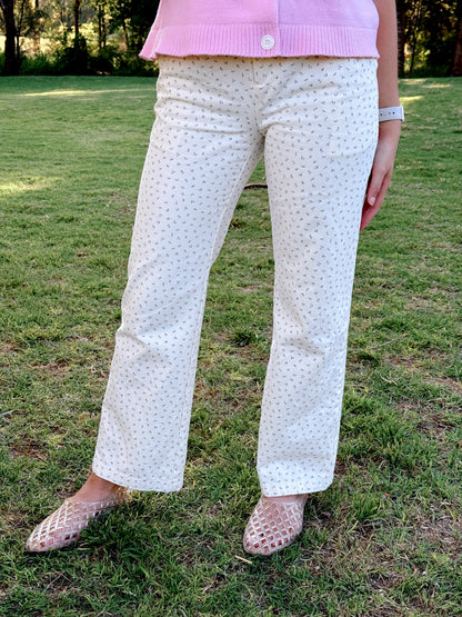 Charming Cream Trousers